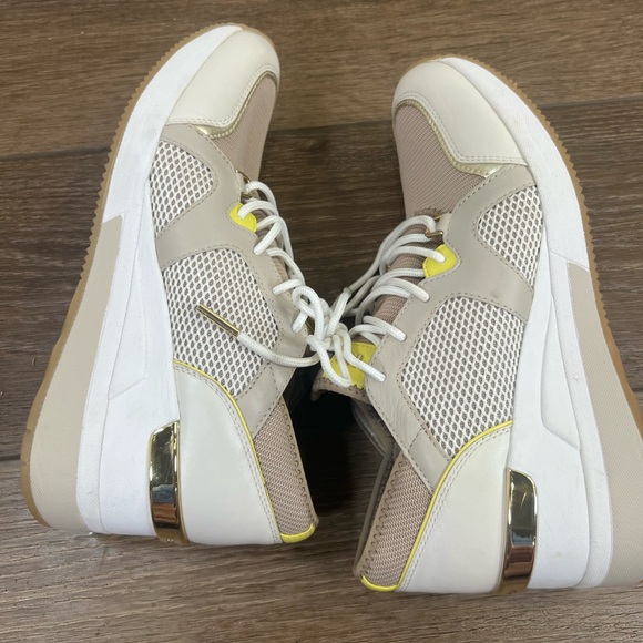 Michael Kors Liv Trainer Sneakers - Picture 9 of 11